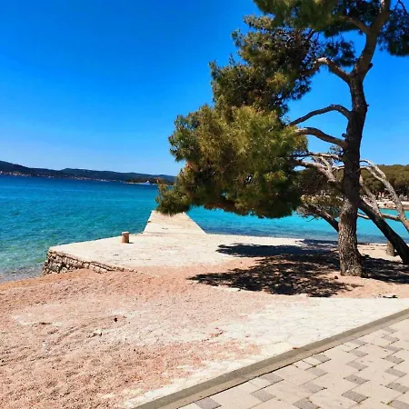 Κάμπινγκ Mobile Happy Summer Biograd Na Moru